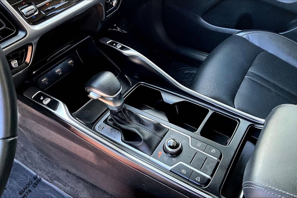 Used 2022 Kia Sorento S w/ Panoramic Sunroof Package image 14