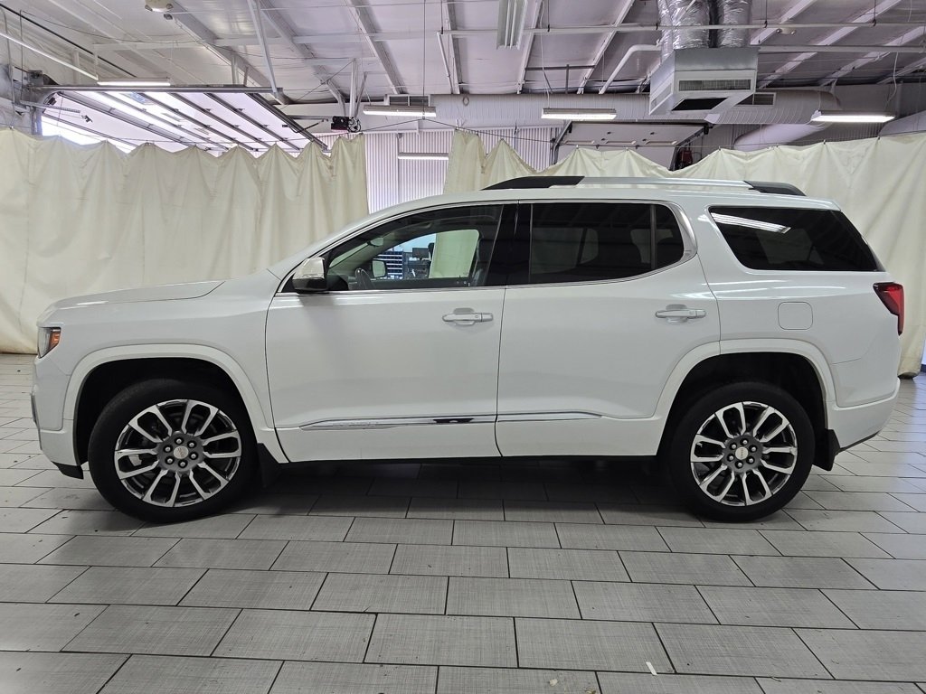 Used 2021 GMC Acadia Denali w/ Denali Technology Package image 15