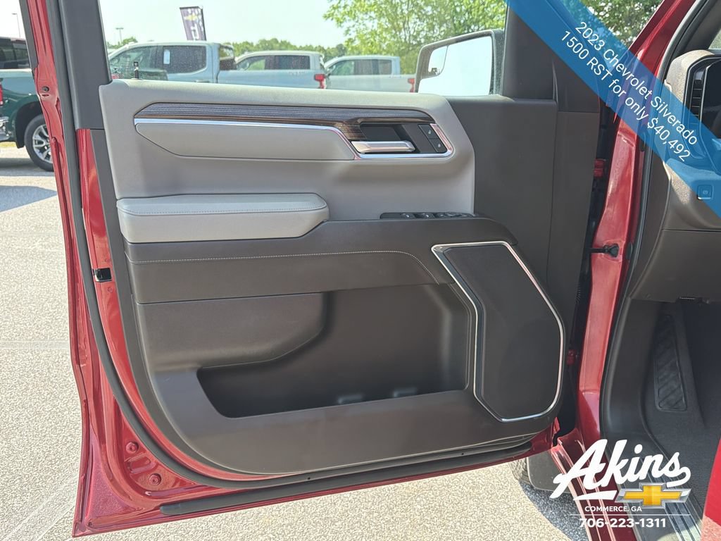 Certified 2023 Chevrolet Silverado 1500 RST w/ Z71 Off-Road Package AWD/4WD image 17