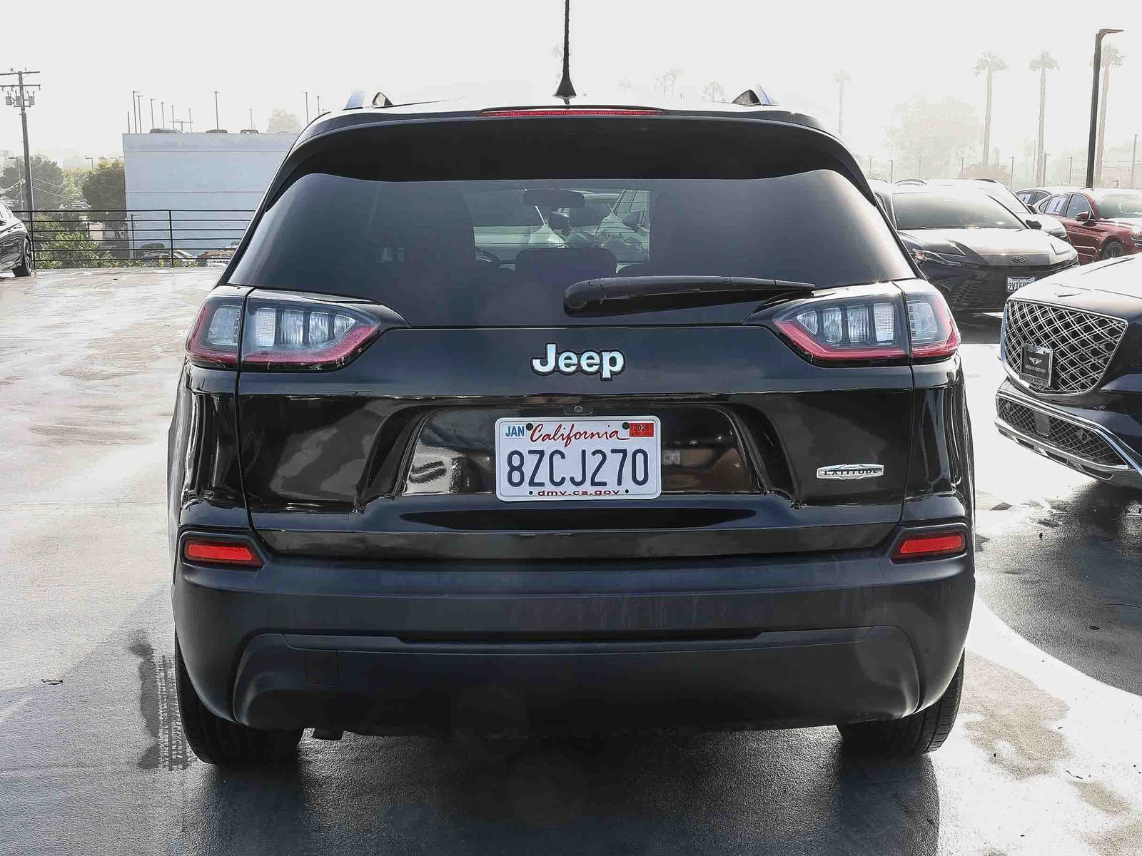 Used 2019 Jeep Cherokee Latitude w/ Popular Appearance Group image 5