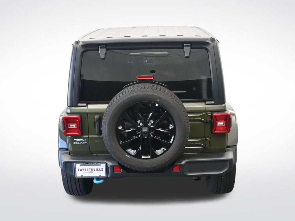 Used 2023 Jeep Wrangler Unlimited Sahara w/ Cold Weather Group AWD/4WD image 26
