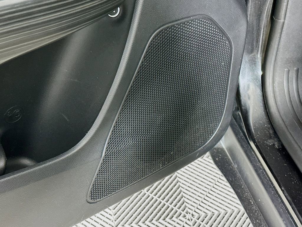 Used 2016 Jeep Cherokee Latitude w/ Cold Weather Group image 24