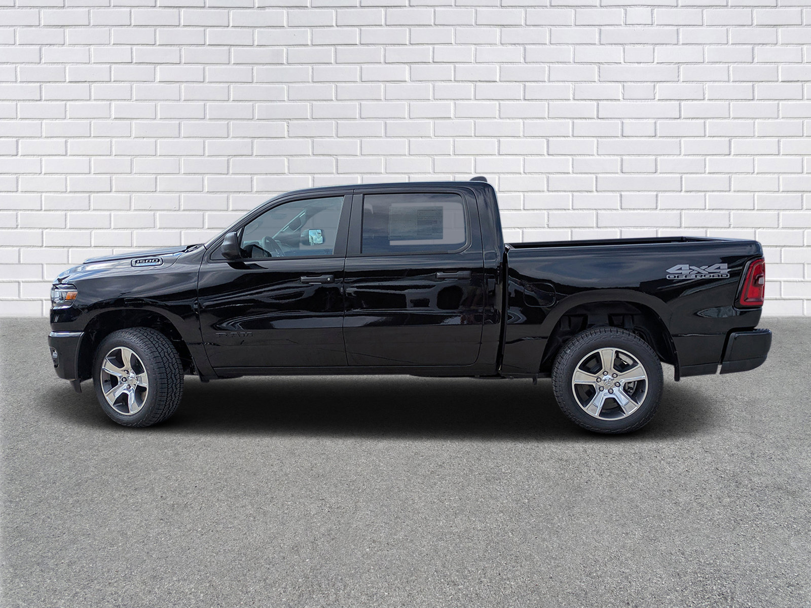 New 2025 RAM 1500 Tradesman w/ Off Road Group image 2