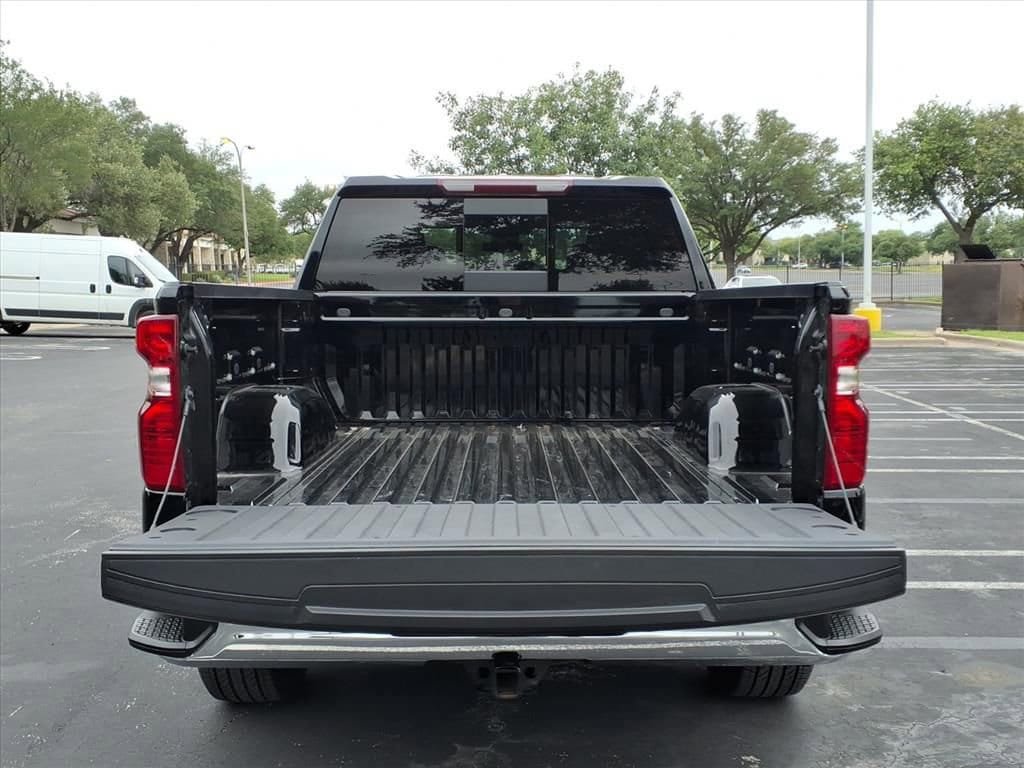 Used 2024 Chevrolet Silverado 1500 LT w/ Safety Package RWD image 17