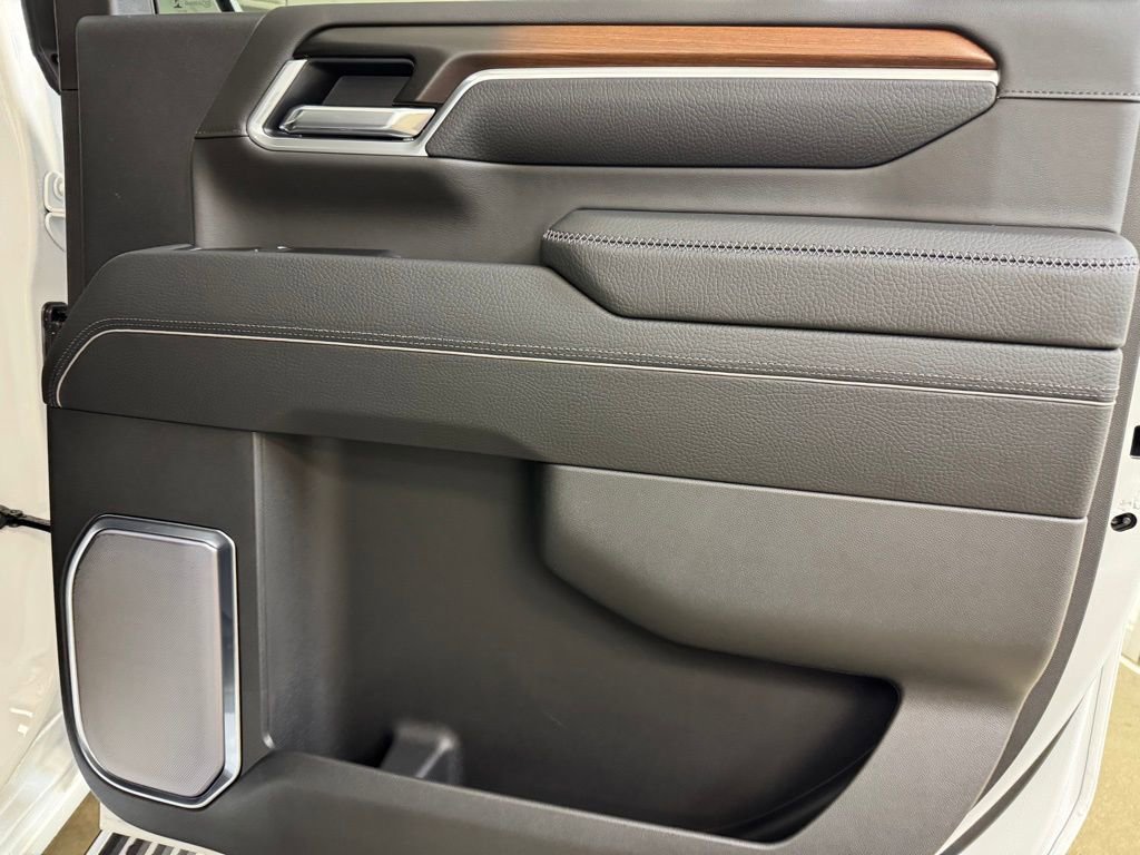 New 2026 GMC Sierra 3500 Denali w/ Technology Package image 26