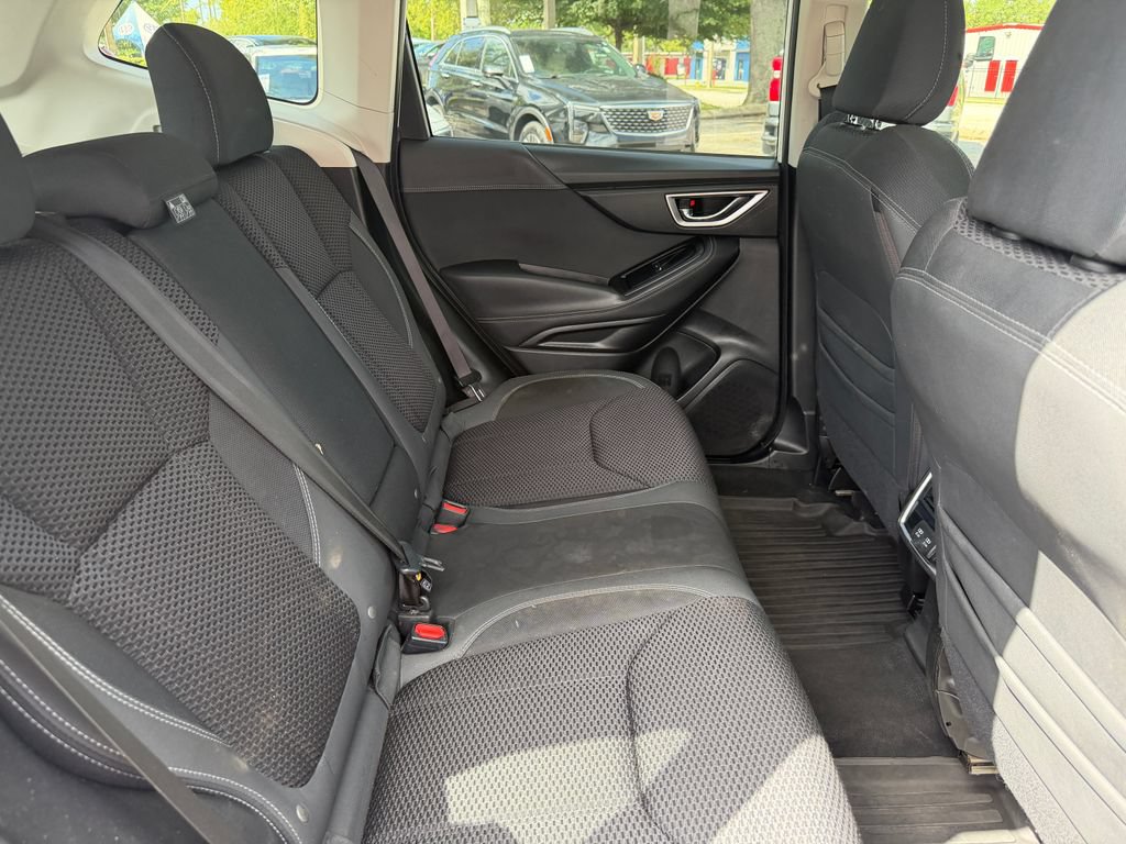 Used 2019 Subaru Forester Premium AWD/4WD image 8