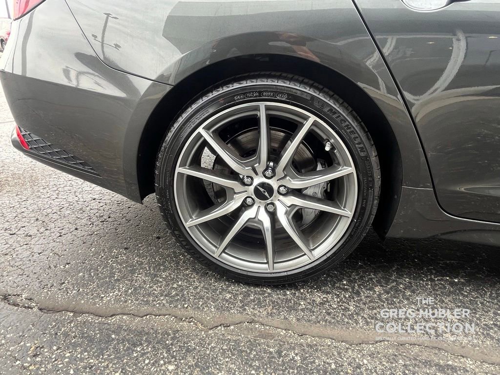 Used 2026 Genesis G70 2.5T Prestige image 14