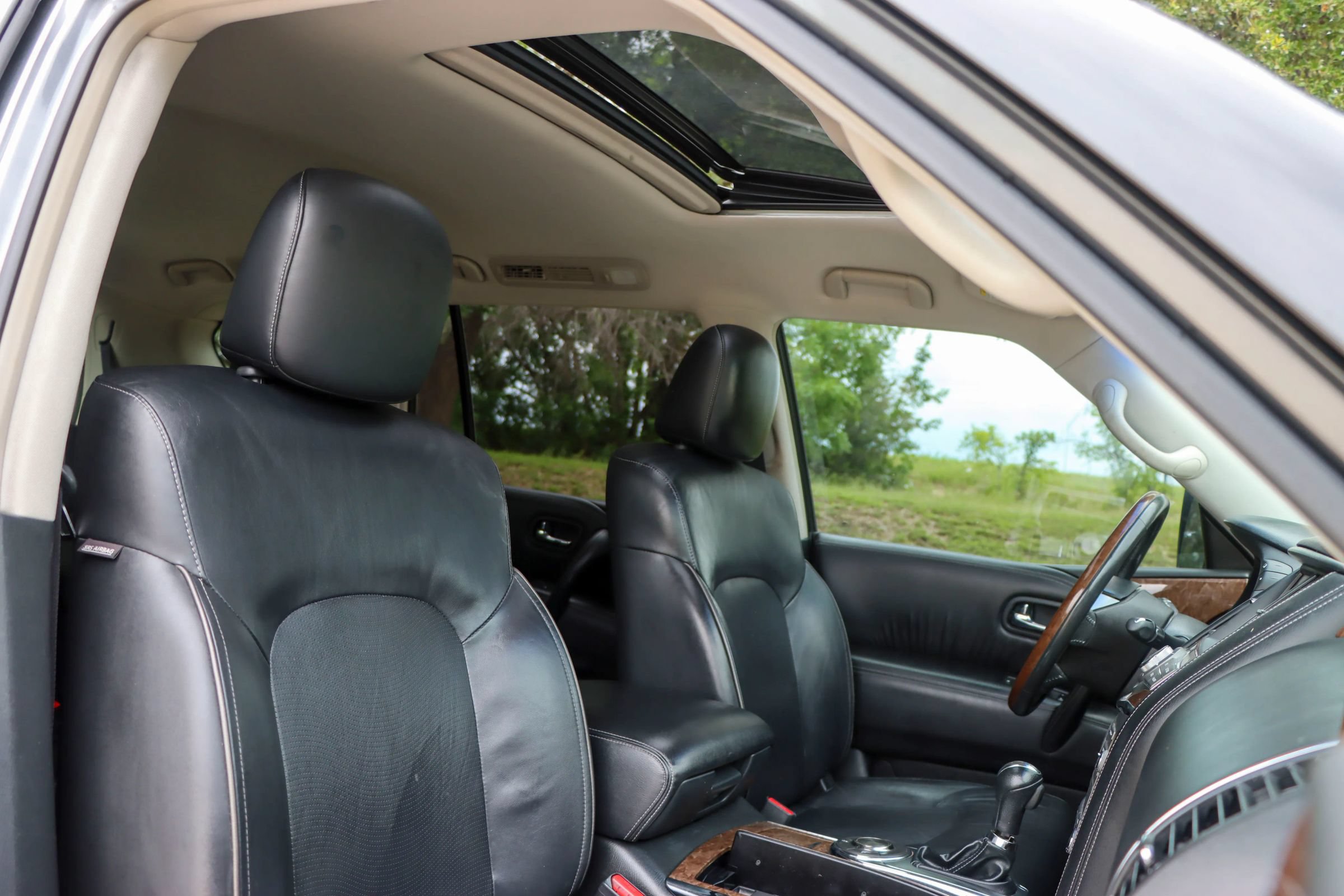 Used 2016 INFINITI QX80 2WD image 25