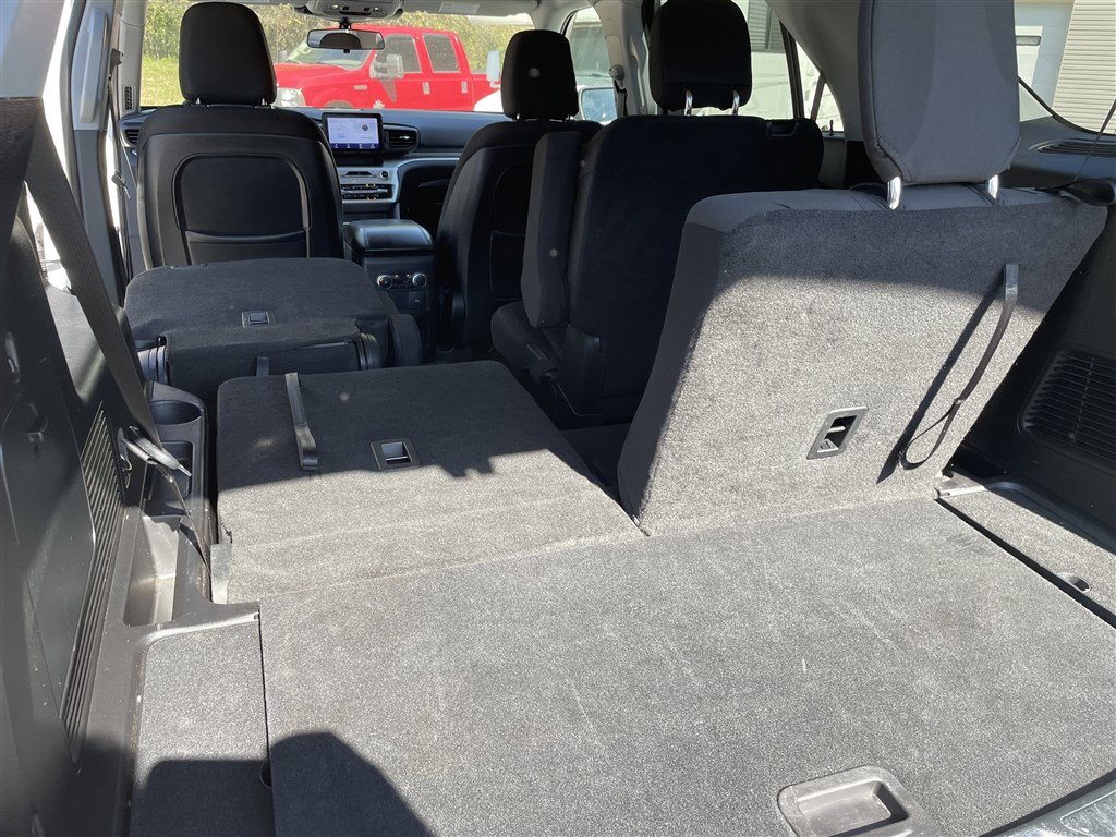 Used 2020 Ford Explorer XLT w/ Comfort Package image 27