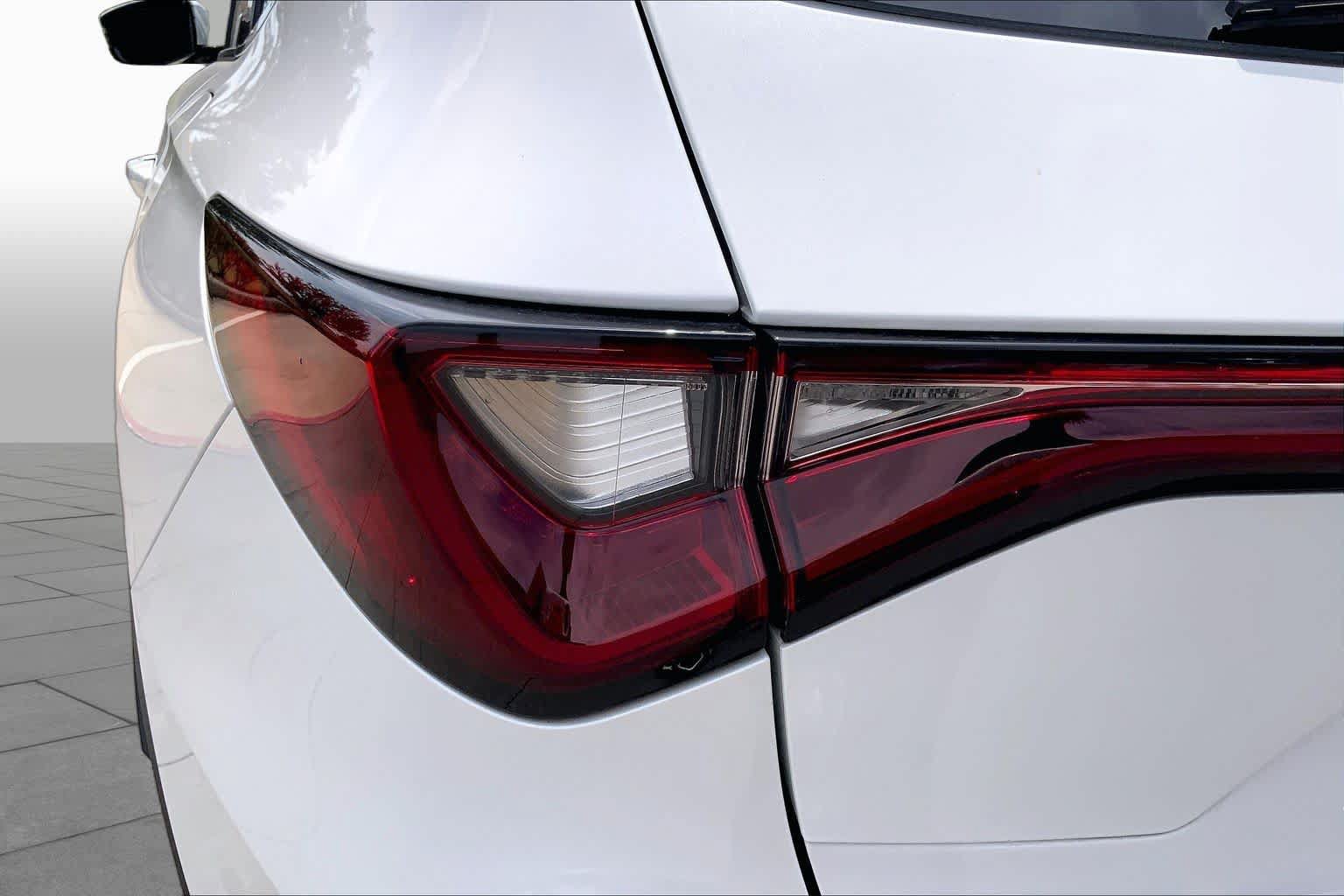 Used 2026 Acura MDX w/ Technology Package FWD image 29