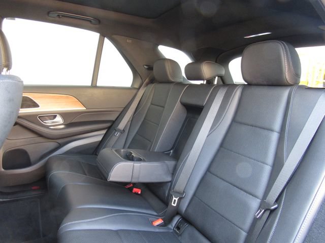 Certified 2025 Mercedes-Benz GLE 450 4MATIC image 16