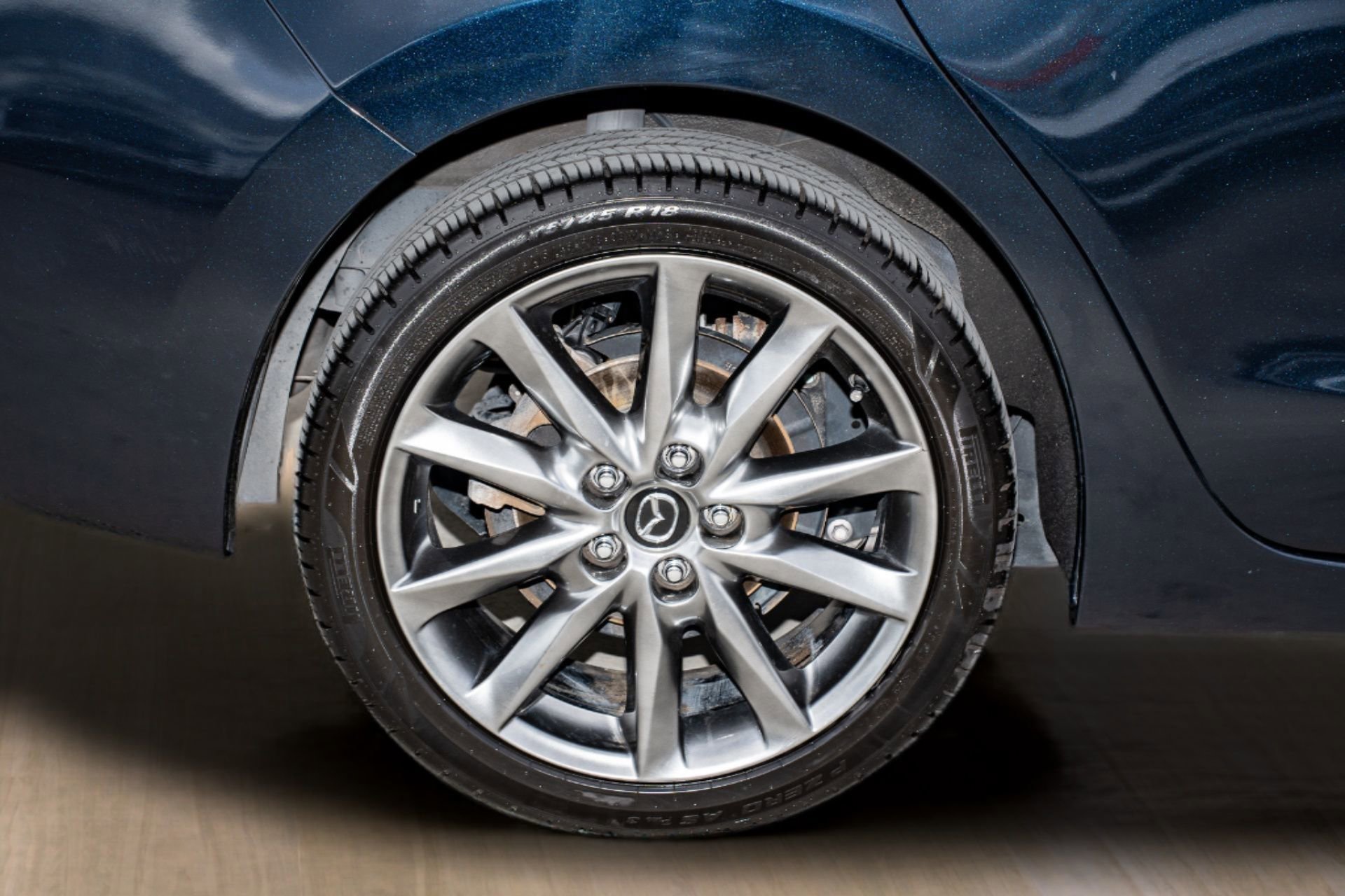 Used 2018 MAZDA MAZDA3 Grand Touring image 40