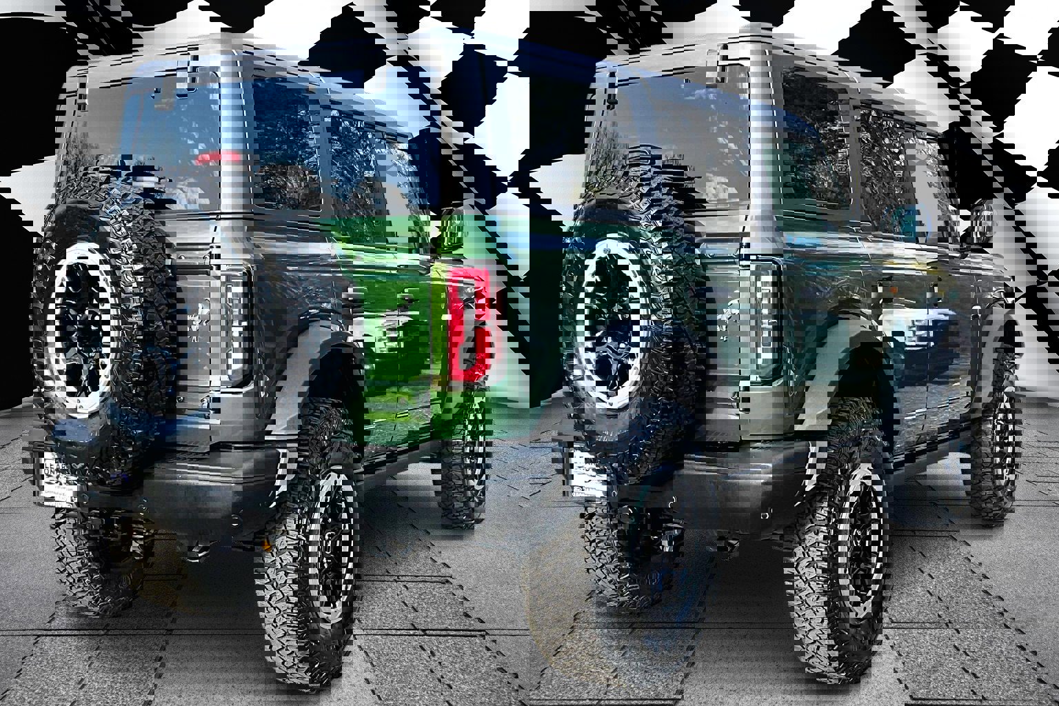 Used 2024 Ford Bronco Badlands w/ Sasquatch Package image 2