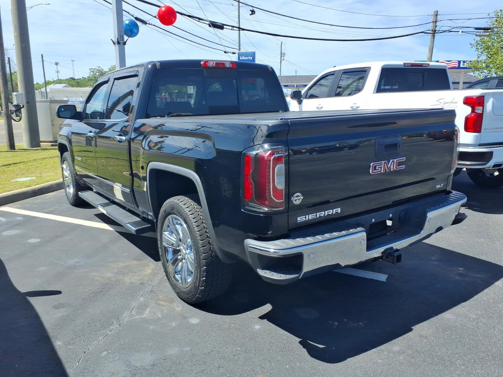 Used 2018 GMC Sierra 1500 SLT AWD/4WD image 12
