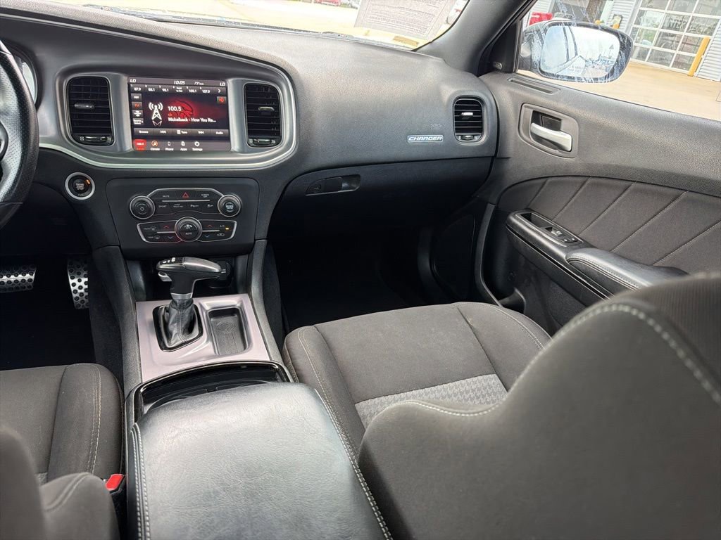 Used 2020 Dodge Charger GT w/ Driver Convenience Group RWD image 20
