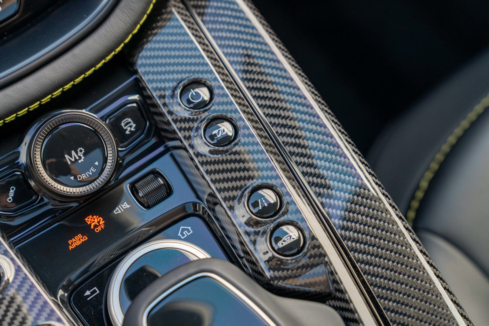 Used 2023 Aston Martin DBX 707 image 27