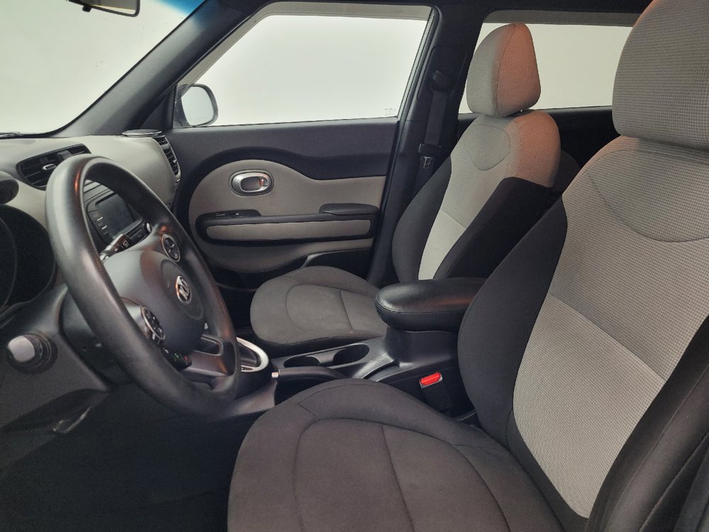 Used 2019 Kia Soul FWD image 17