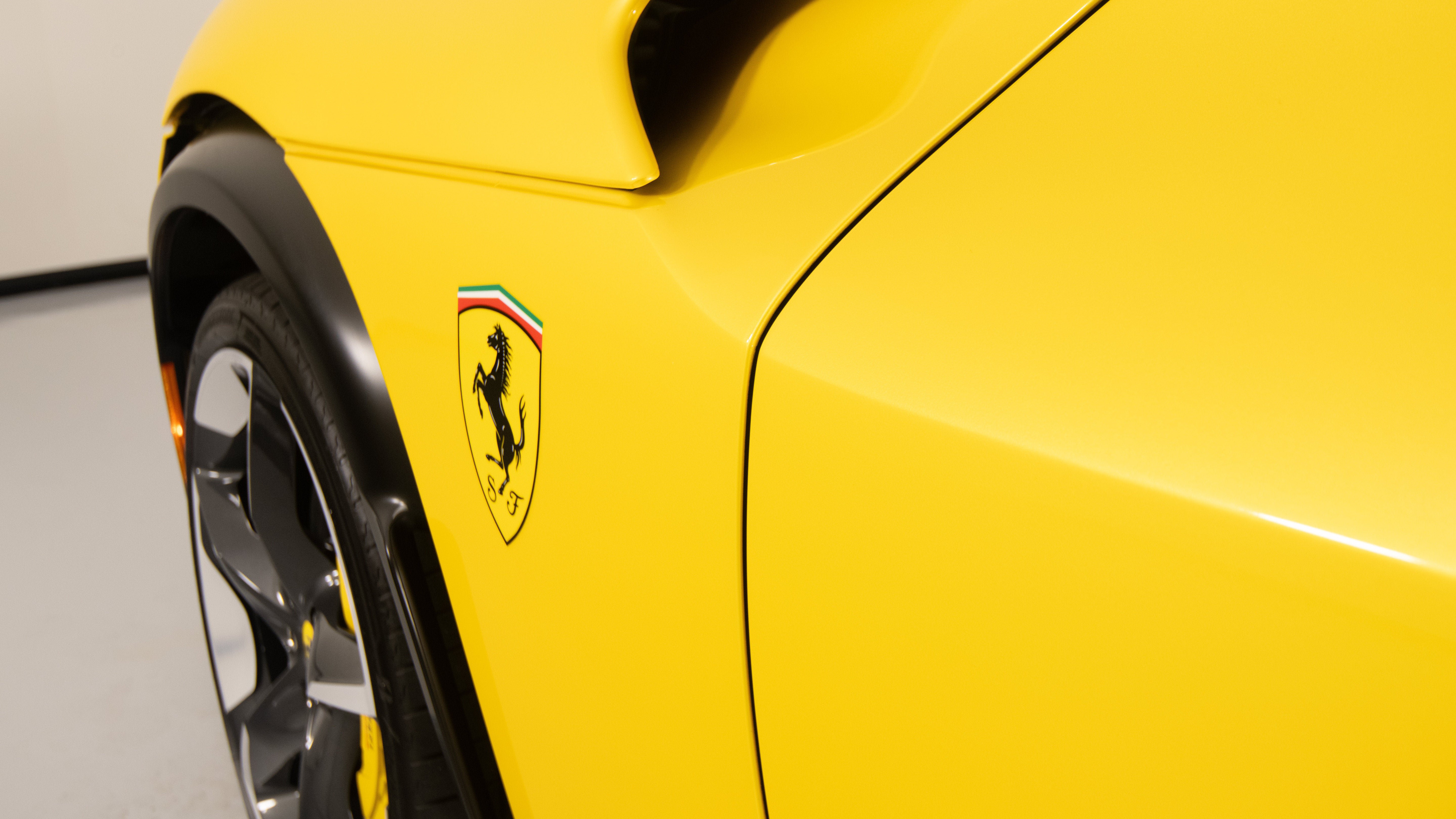 Certified 2025 Ferrari Purosangue AWD/4WD image 43
