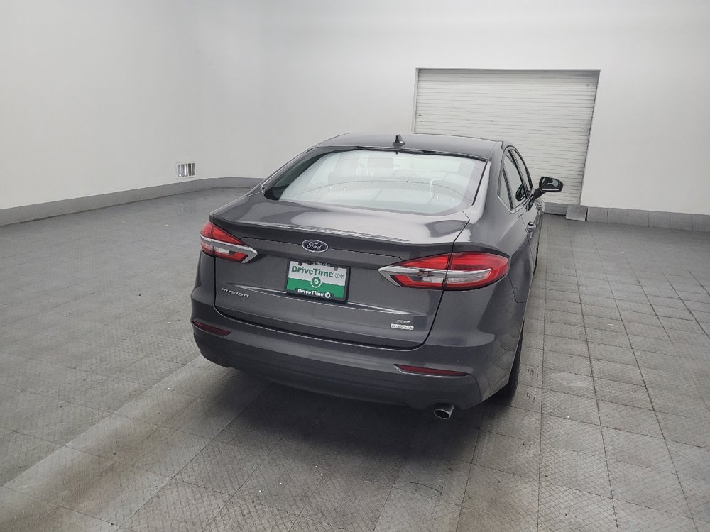 Used 2019 Ford Fusion SE FWD image 7
