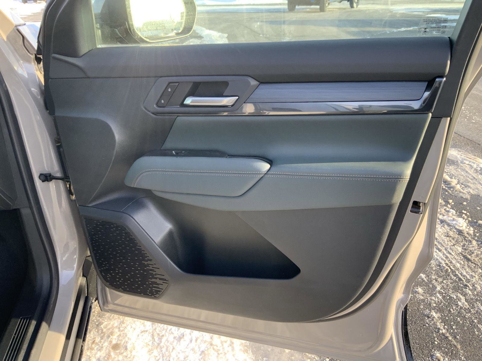 New 2026 GMC Terrain AT4 w/ LPO, Floor Liner Package image 58