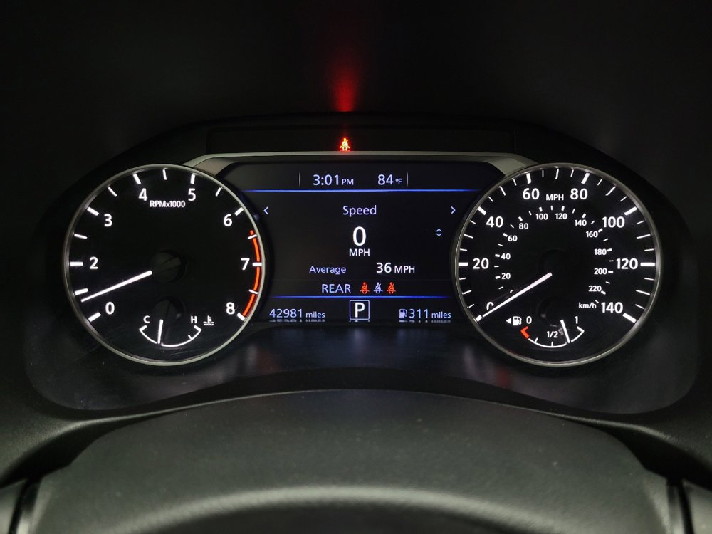 Used 2024 Nissan Altima 2.5 SV image 23