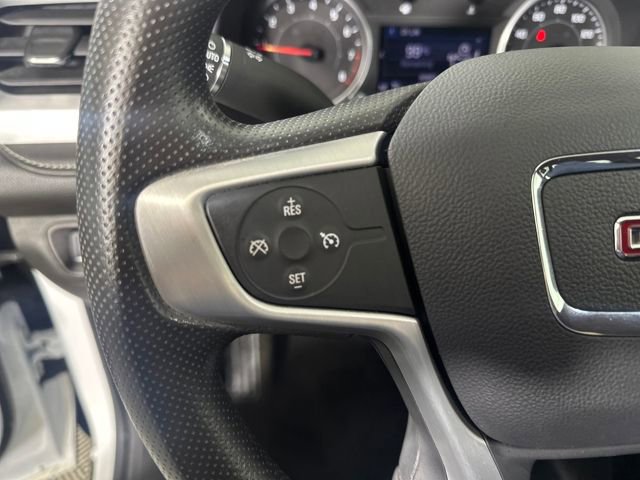 Used 2021 GMC Acadia SLE image 15