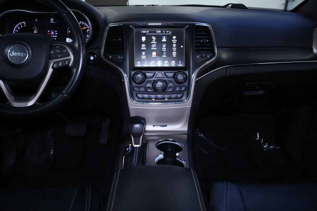 Used 2017 Jeep Grand Cherokee Limited w/ Luxury Group II AWD/4WD image 20