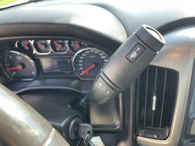 Certified 2018 Chevrolet Silverado 1500 LT w/ All Star Edition AWD/4WD image 19