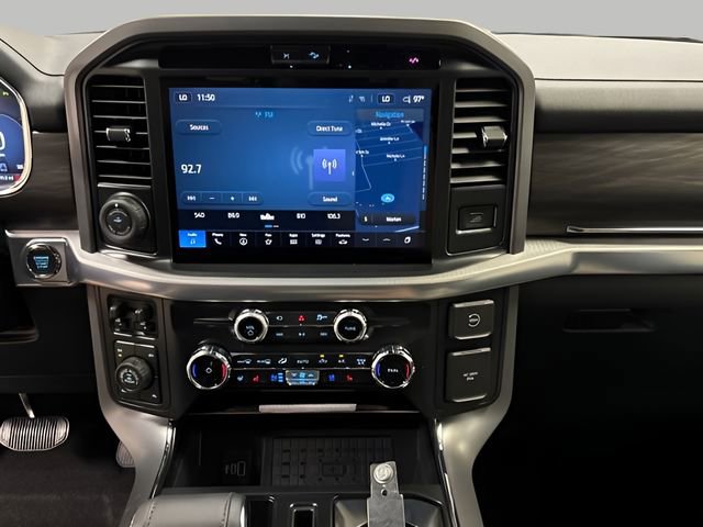 New 2025 Ford F150 Lariat w/ Equipment Group 501A Mid image 18