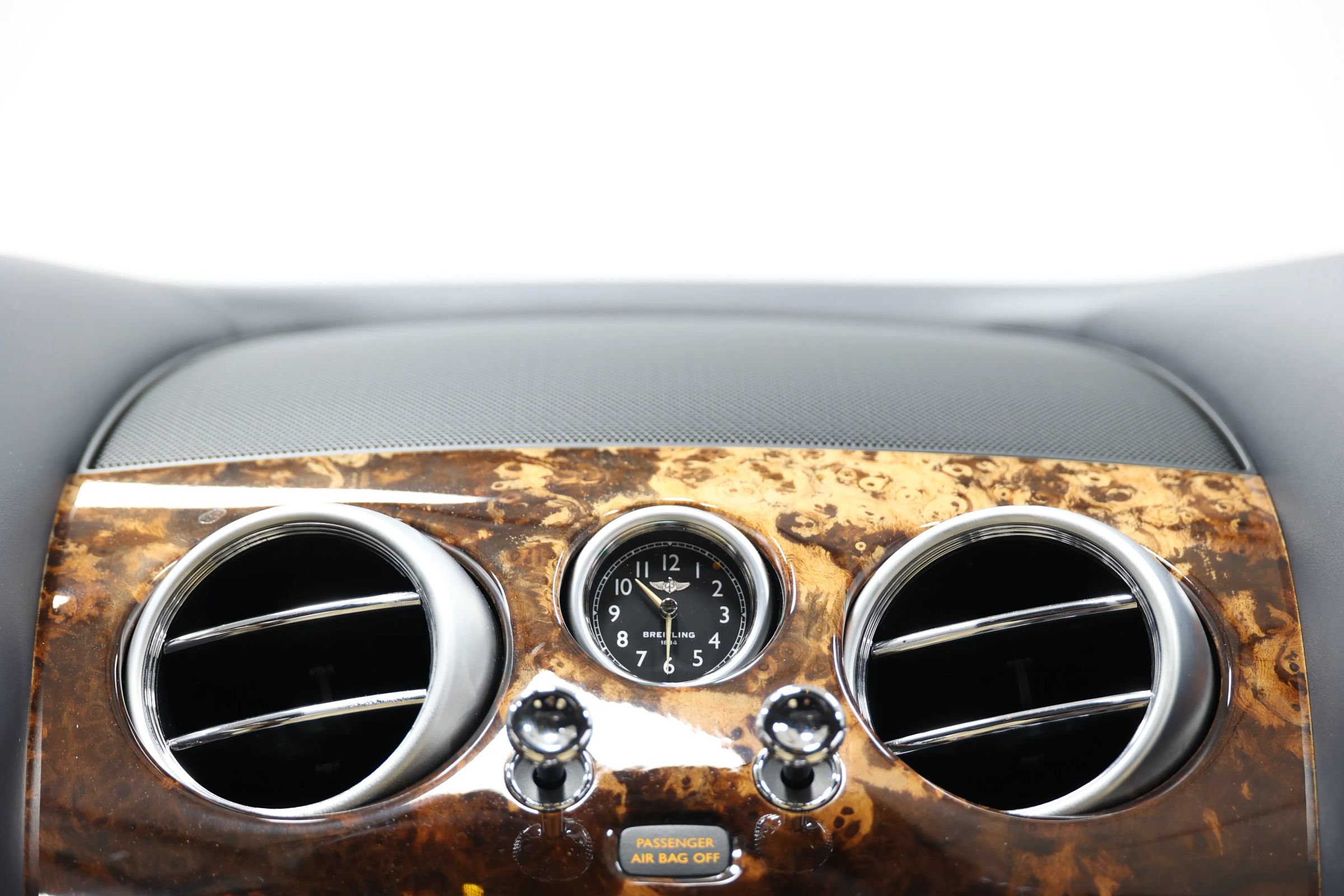 Used 2015 Bentley Flying Spur V8 AWD/4WD image 32