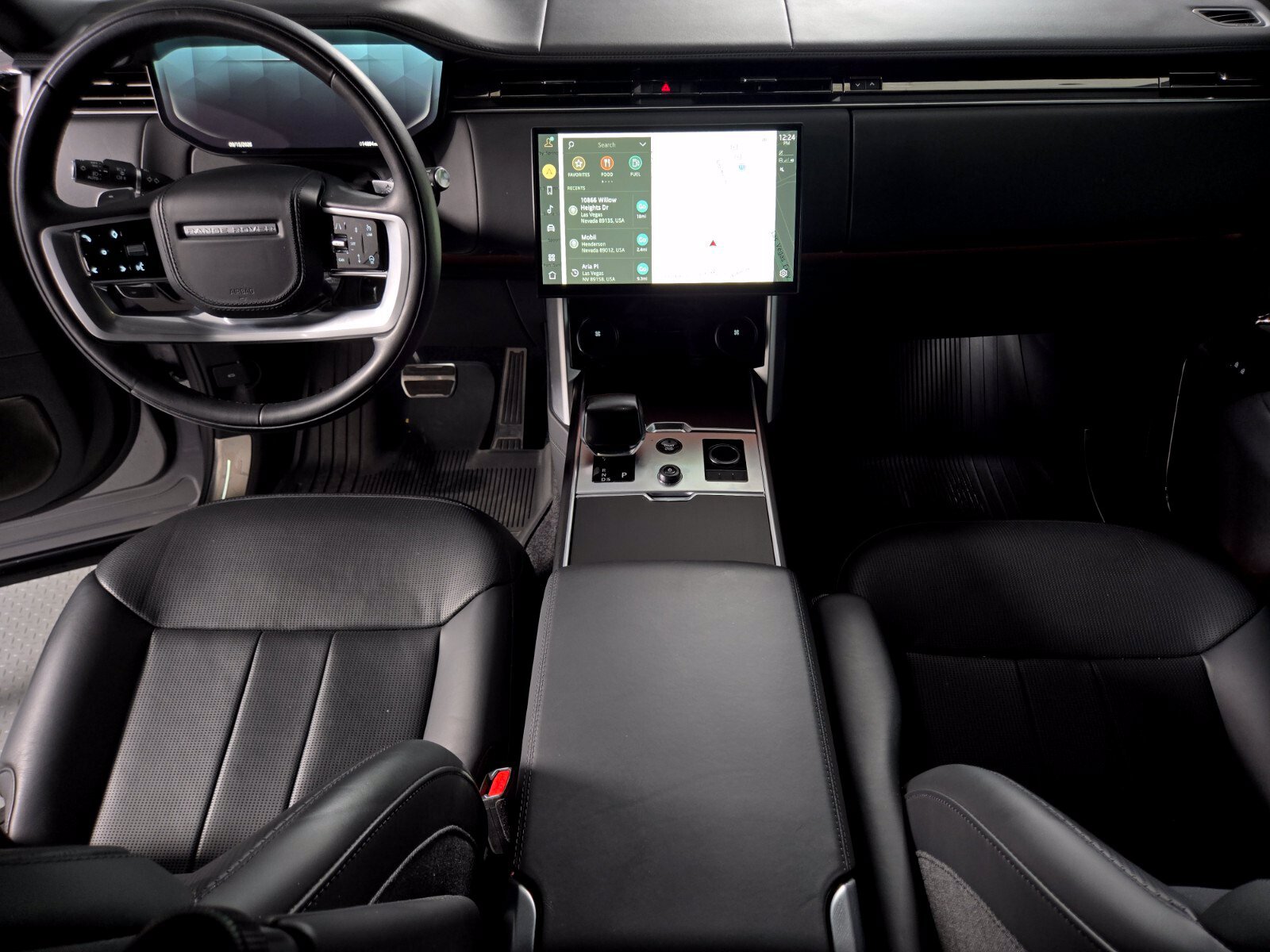 Used 2023 Land Rover Range Rover SV AWD/4WD image 4