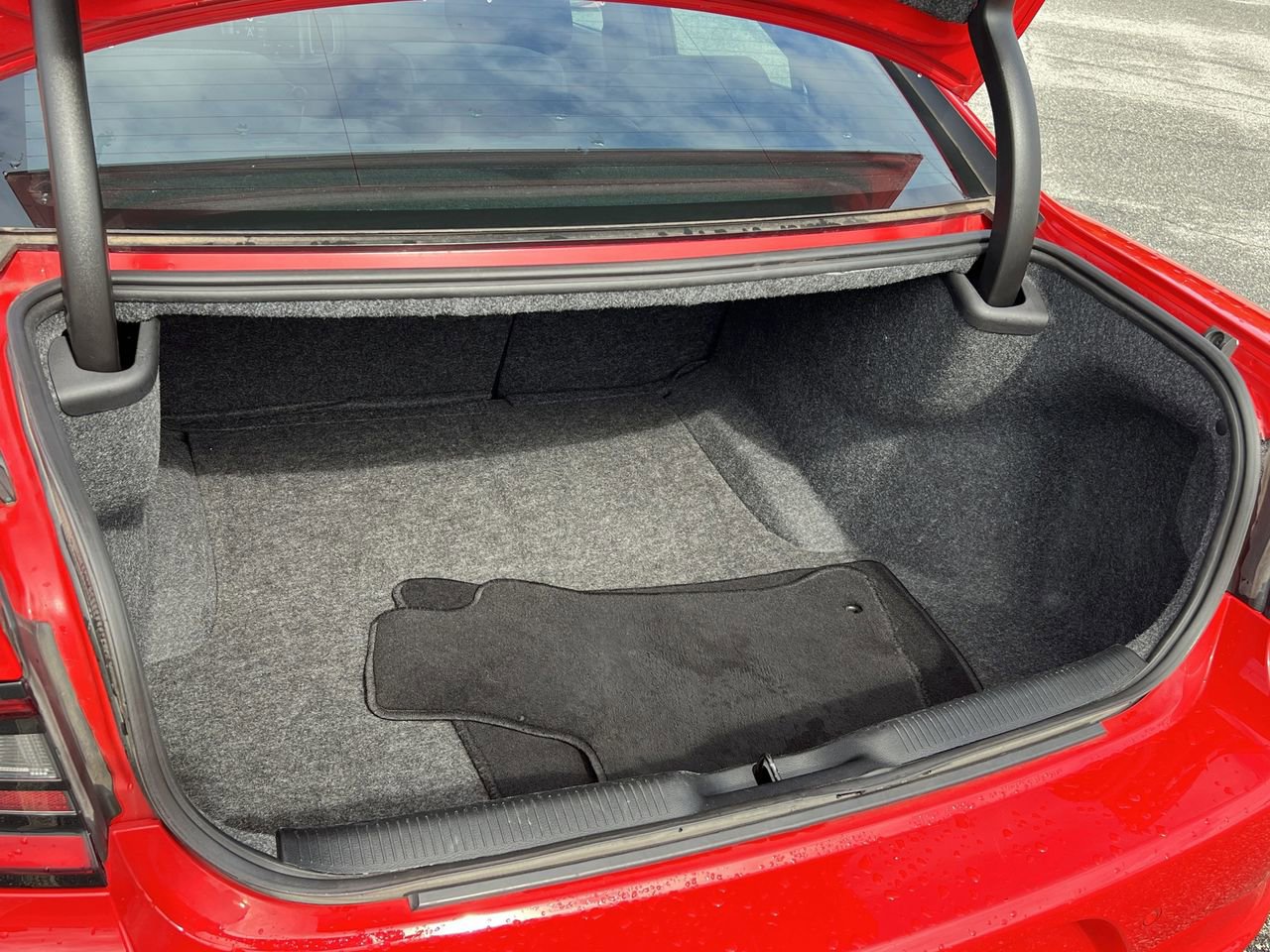 Used 2023 Dodge Charger SXT image 24