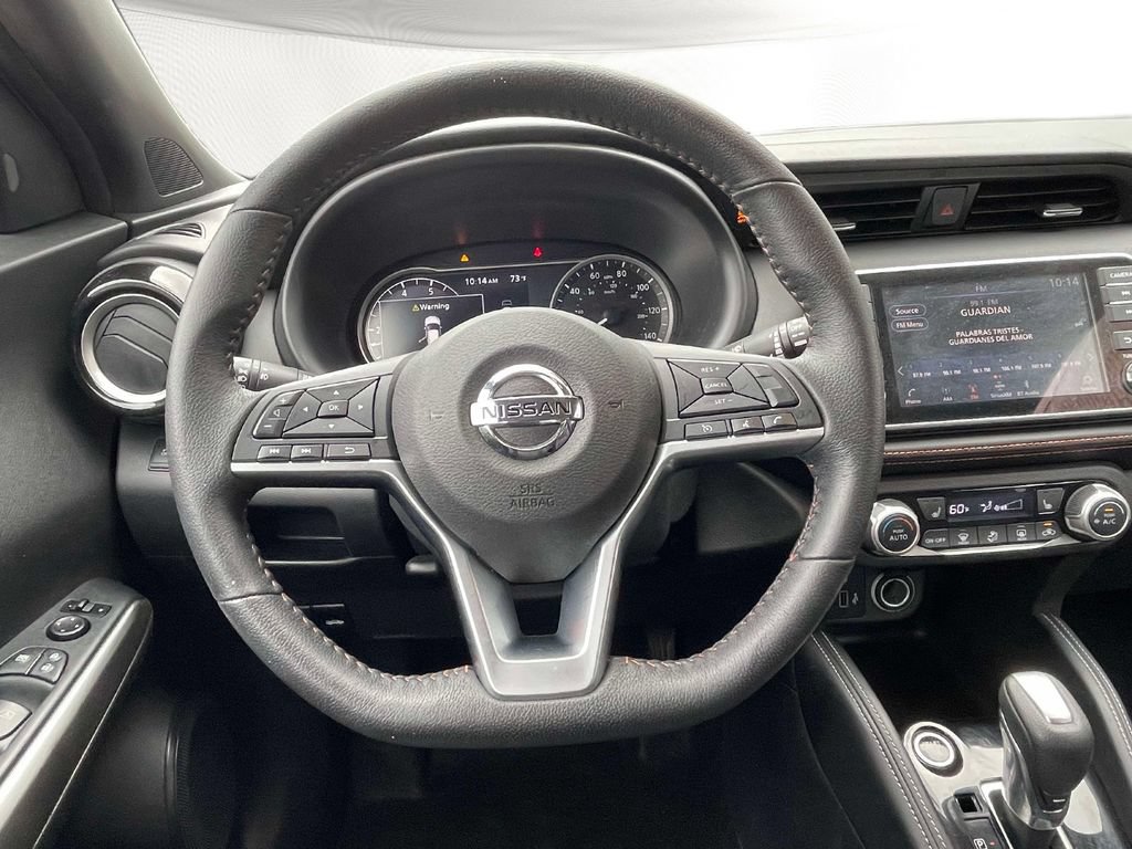 Used 2019 Nissan Kicks SR w/ SR Premium Package FWD image 12