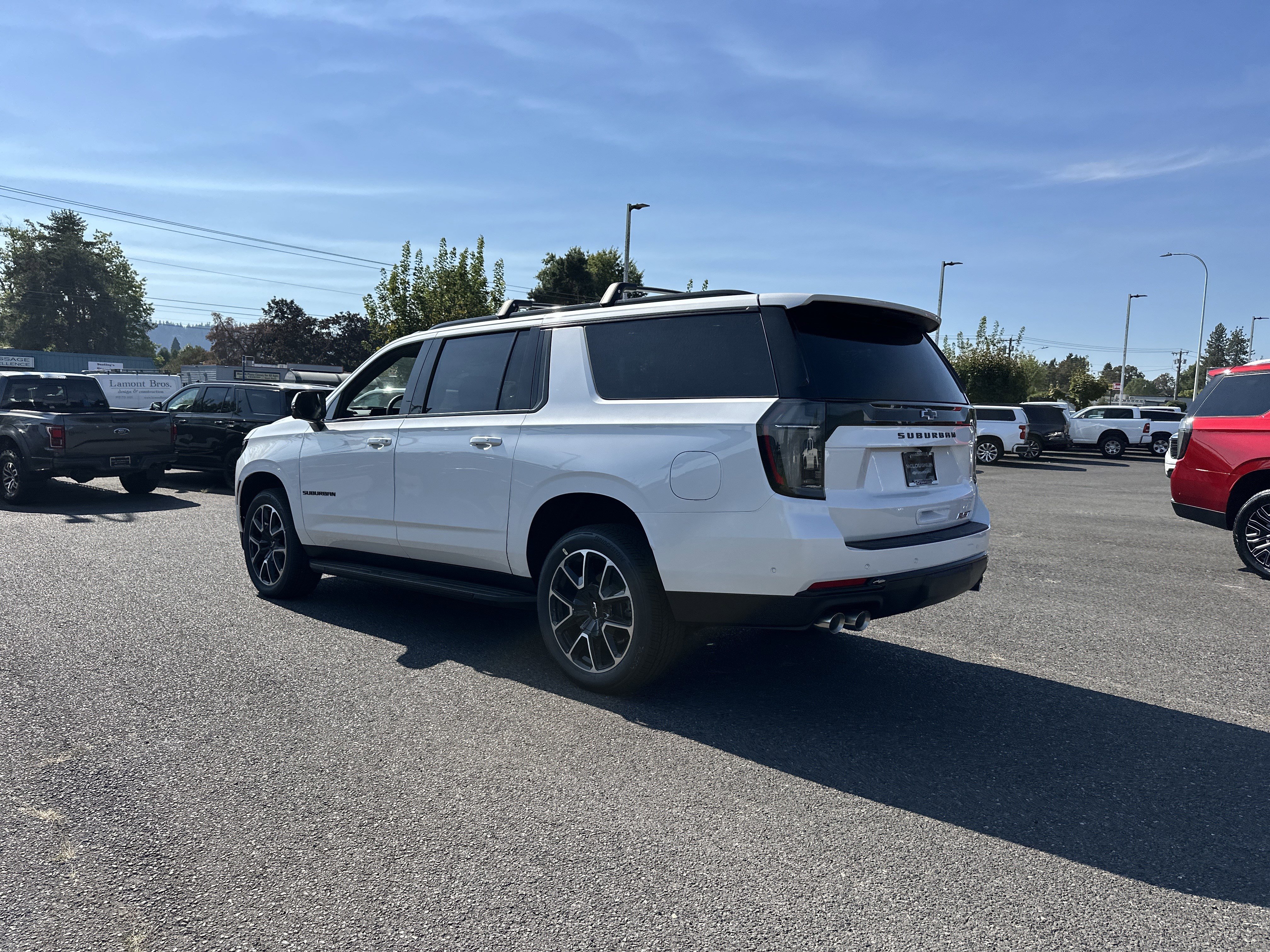 New 2025 Chevrolet Suburban RST w/ Comfort Package image 3