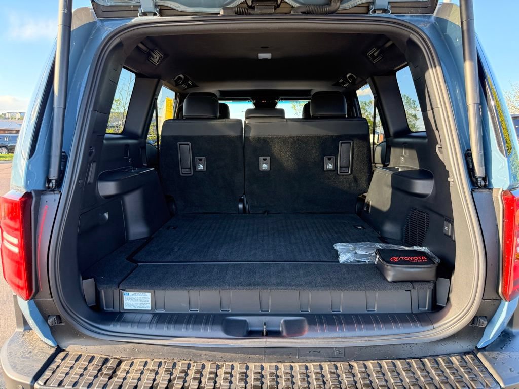 Used 2024 Toyota Land Cruiser AWD/4WD image 26