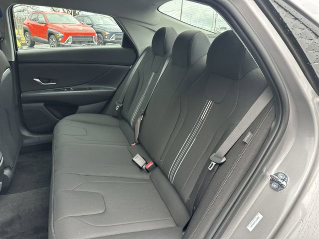 New 2026 Hyundai Elantra Blue image 21
