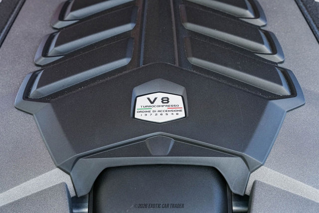 Used 2022 Lamborghini Urus image 20