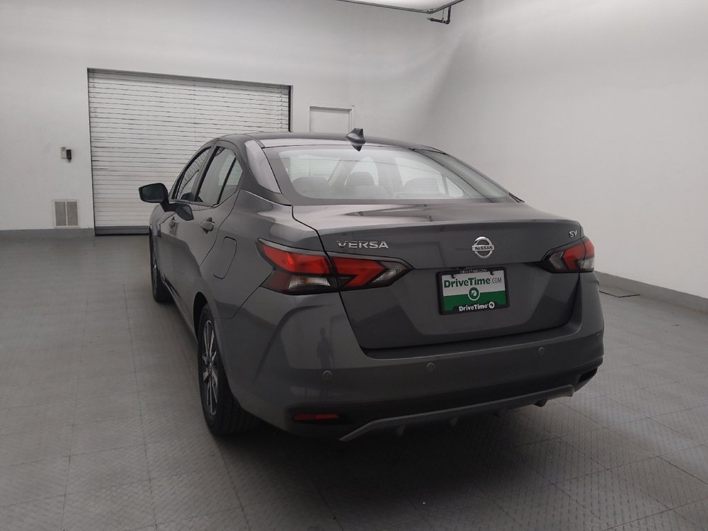Used 2021 Nissan Versa SV FWD image 6