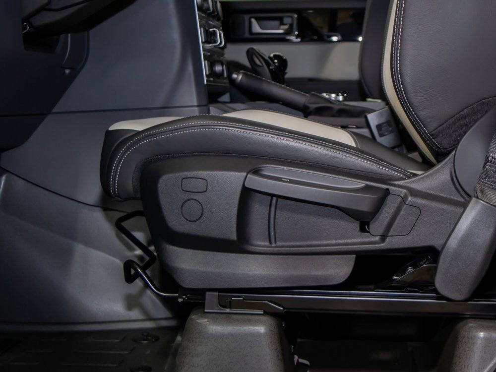 Used 2024 INEOS Grenadier image 14