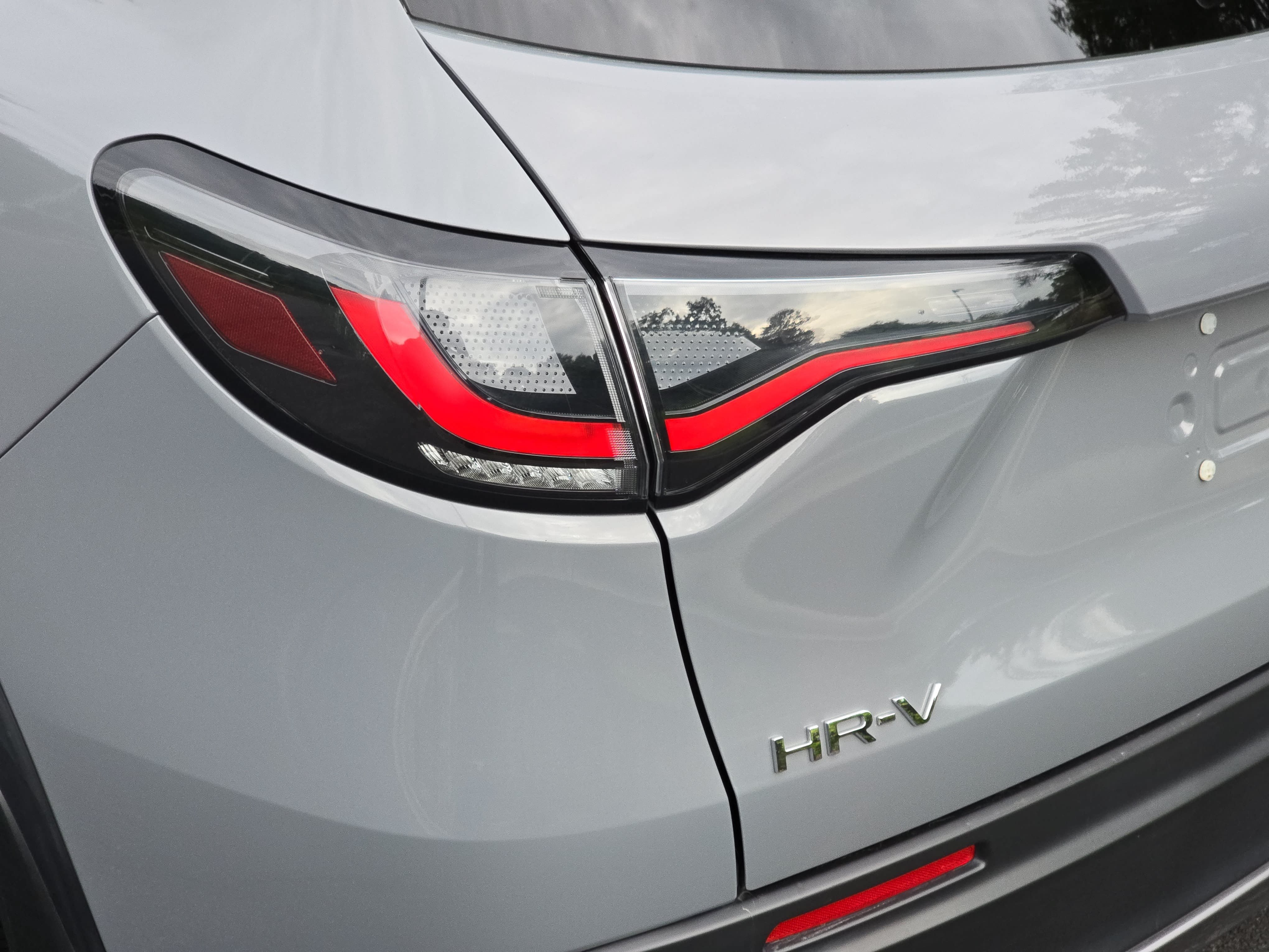 Used 2025 Honda HR-V Sport image 33