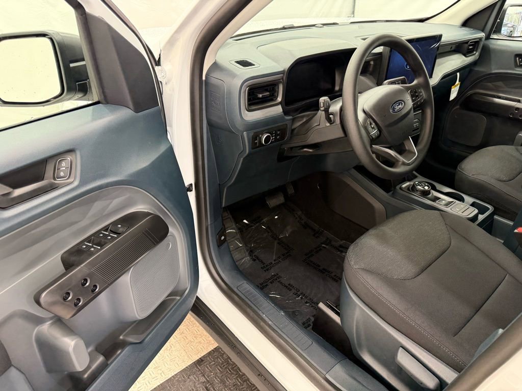 New 2026 Ford Maverick XL image 32