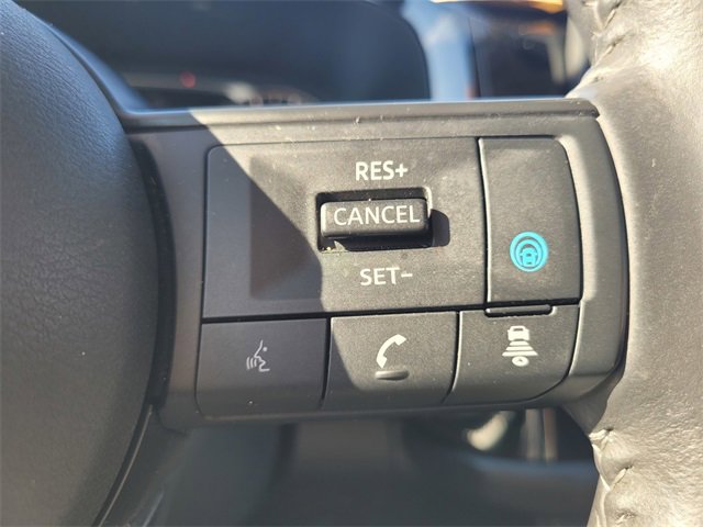 Used 2024 Nissan Pathfinder SV w/ SV Premium Package image 27