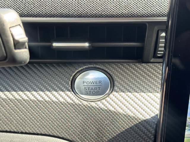 Used 2024 Ford Mustang Mach-E Premium RWD image 17