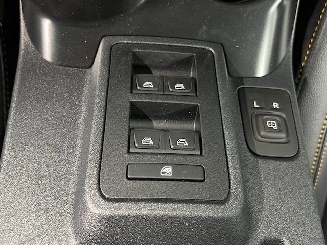 Used 2024 Ford Bronco Badlands image 18