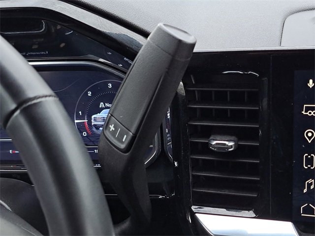 Used 2025 GMC Sierra 1500 SLT image 18