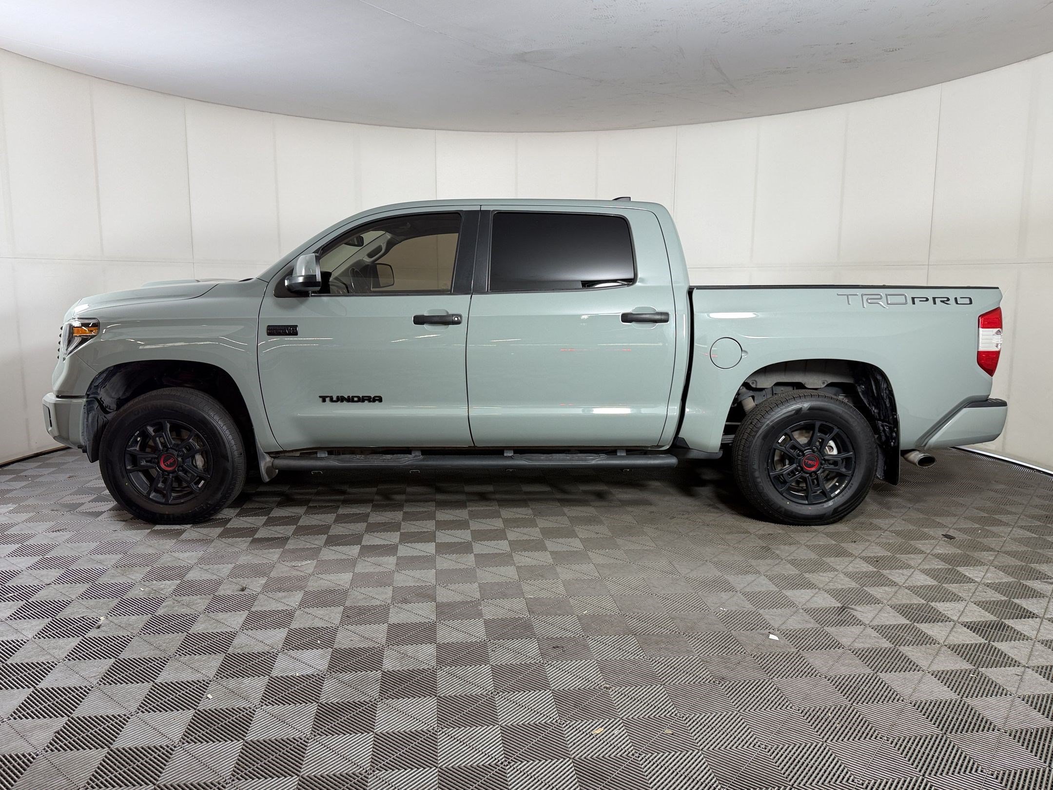 Used 2021 Toyota Tundra TRD Pro AWD/4WD image 2
