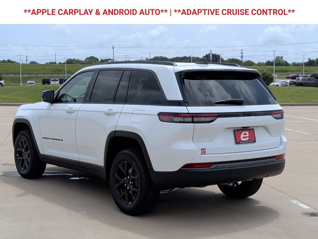 New 2026 Jeep Grand Cherokee Altitude RWD image 6