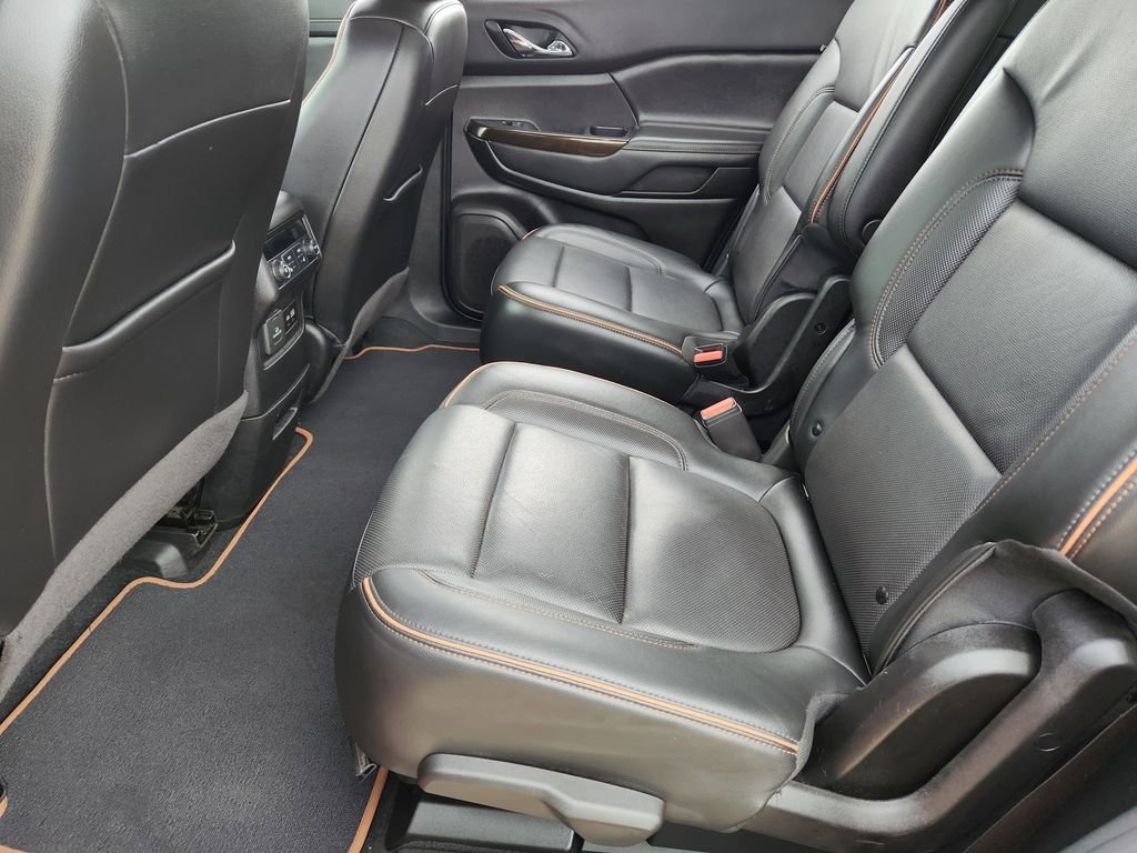 Used 2022 GMC Acadia AT4 w/ Technology Package AWD/4WD image 37
