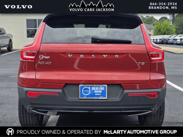 Used 2021 Volvo XC40 T5 R-Design AWD/4WD image 5