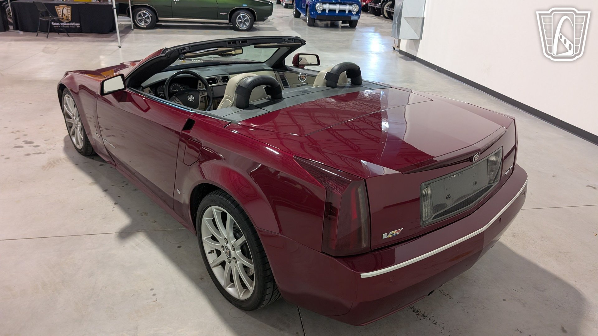 Used 2006 Cadillac XLR V RWD image 8